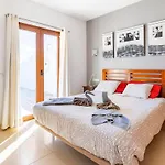 3 Bedroom With Pool And Jacuzzi Casa de Férias *