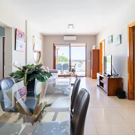 Holiday home 3 Bedroom With Pool And Jacuzzi *