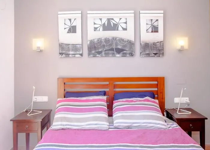 3 Bedroom With Pool And Jacuzzi *