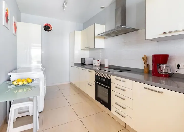 3 Bedroom With Pool And Jacuzzi بلايا بلانكا