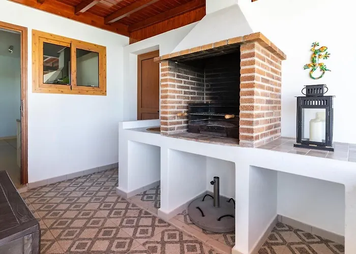 Casa de Férias 3 Bedroom With Pool And Jacuzzi *