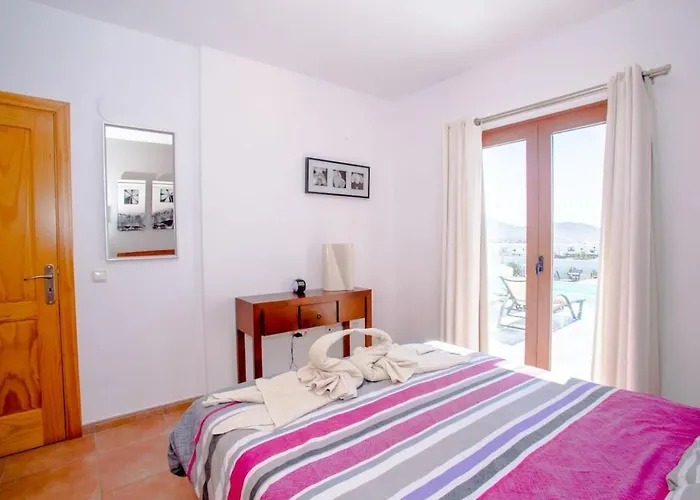 3 Bedroom With Pool And Jacuzzi