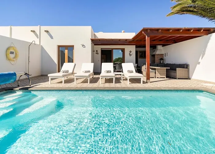 3 Bedroom With Pool And Jacuzzi